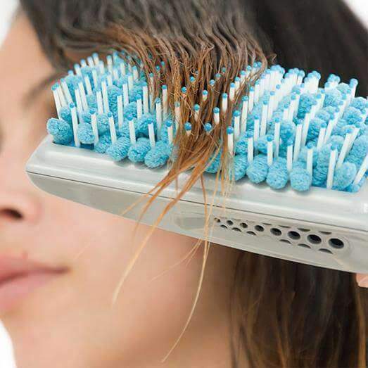 MAGIC HAIR BRUSH TOWEL